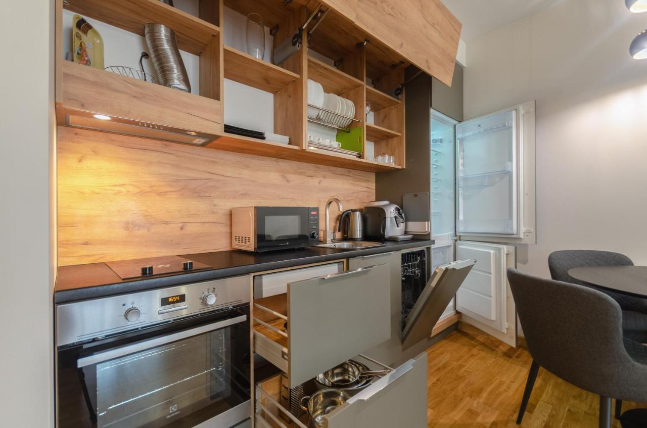 Petrovdom 408-467-471-277-377 In Central Park Cozy Apartments Киев Экстерьер фото