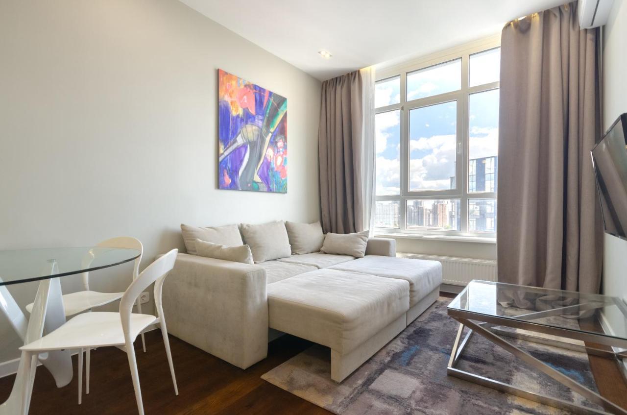 Petrovdom 408-467-471-277-377 In Central Park Cozy Apartments Киев Экстерьер фото