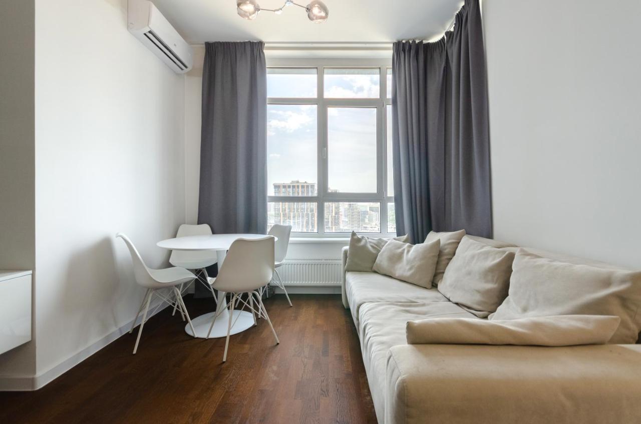 Petrovdom 408-467-471-277-377 In Central Park Cozy Apartments Киев Экстерьер фото