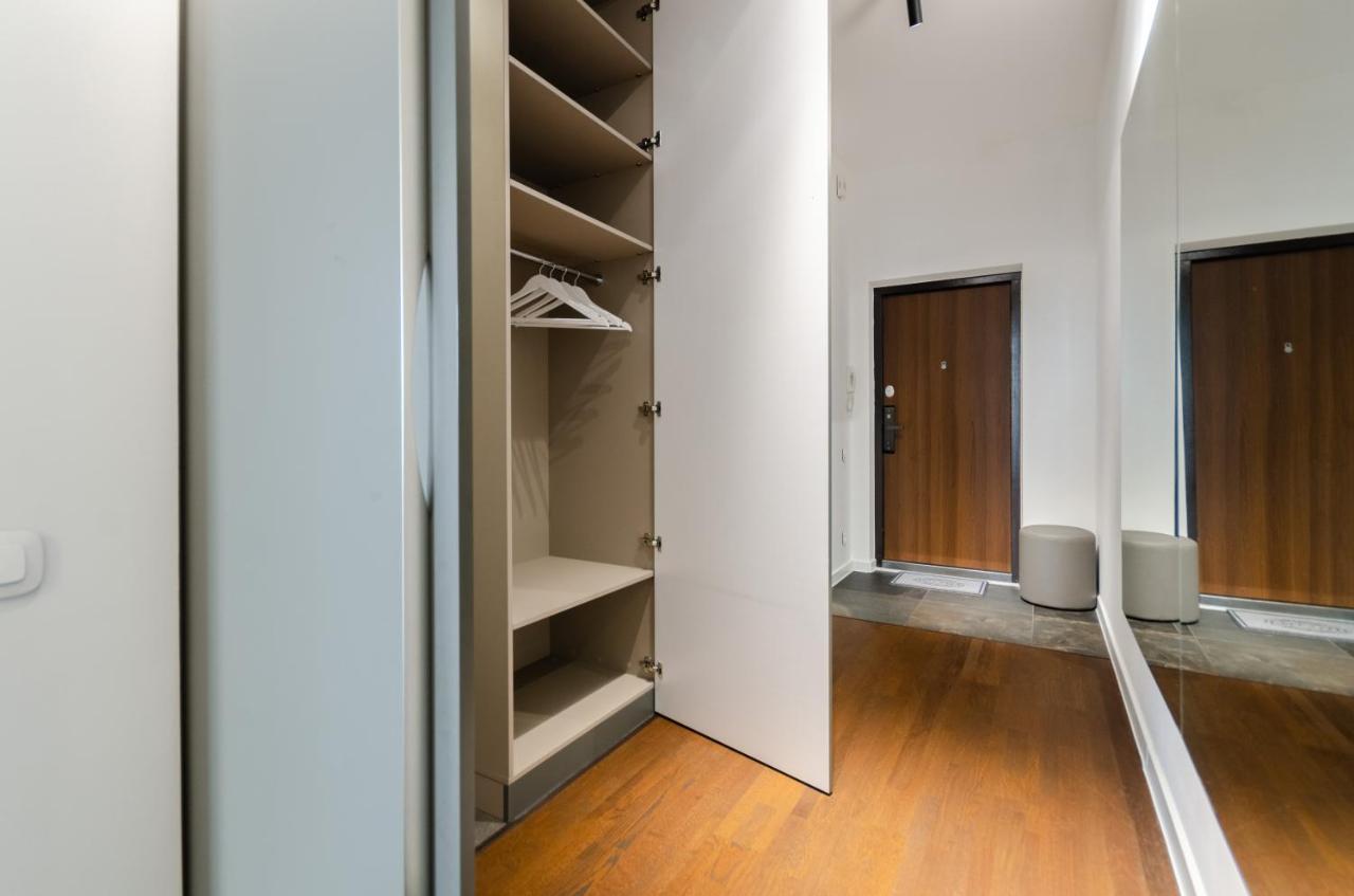 Petrovdom 408-467-471-277-377 In Central Park Cozy Apartments Киев Экстерьер фото