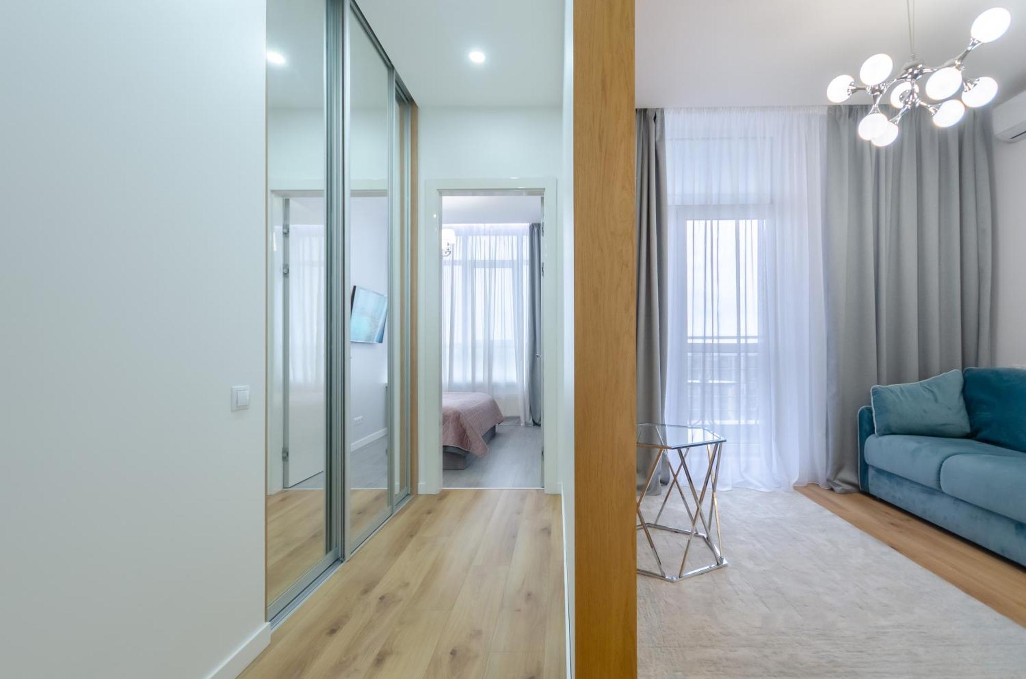 Petrovdom 408-467-471-277-377 In Central Park Cozy Apartments Киев Экстерьер фото