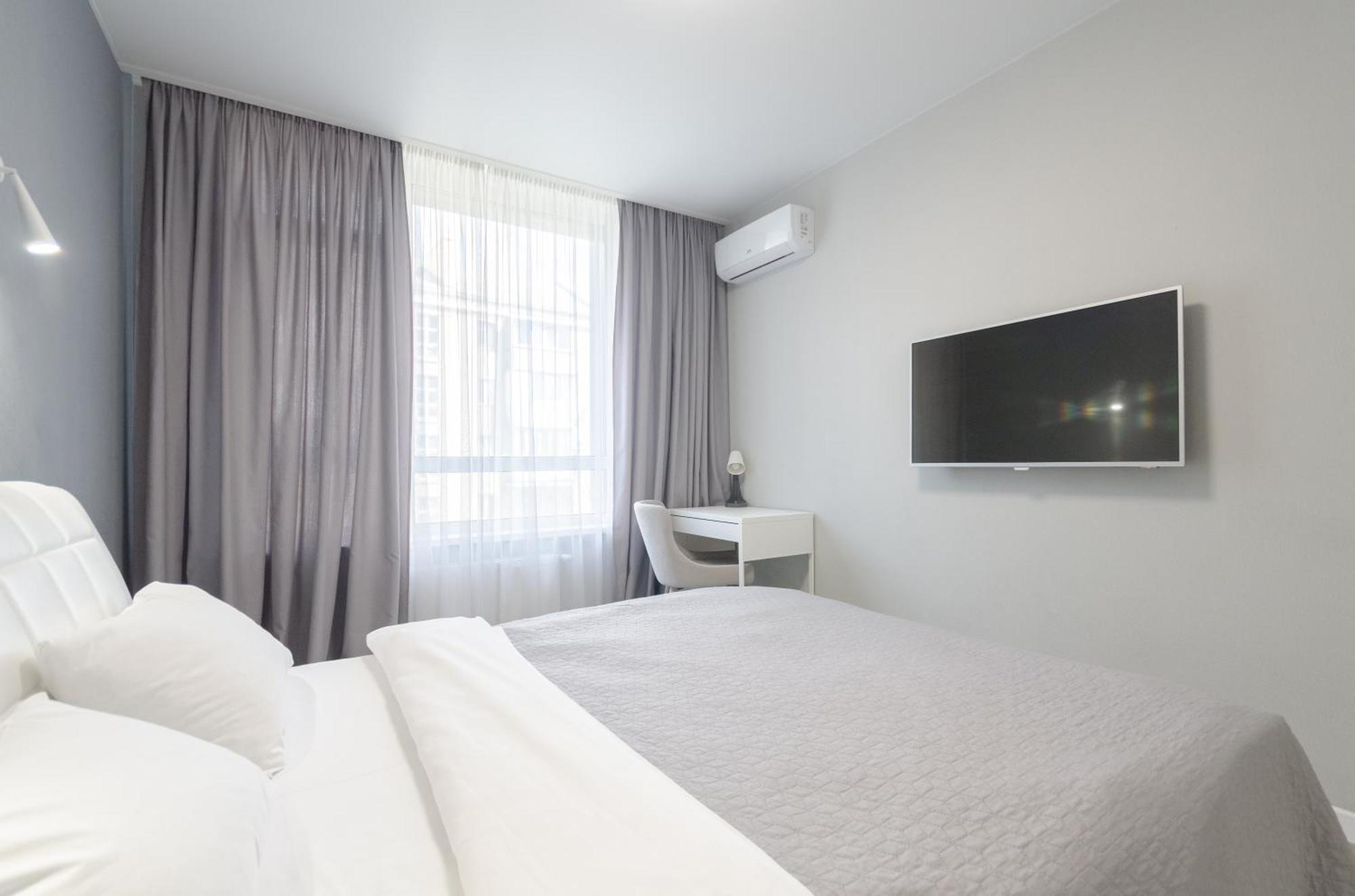 Petrovdom 408-467-471-277-377 In Central Park Cozy Apartments Киев Экстерьер фото